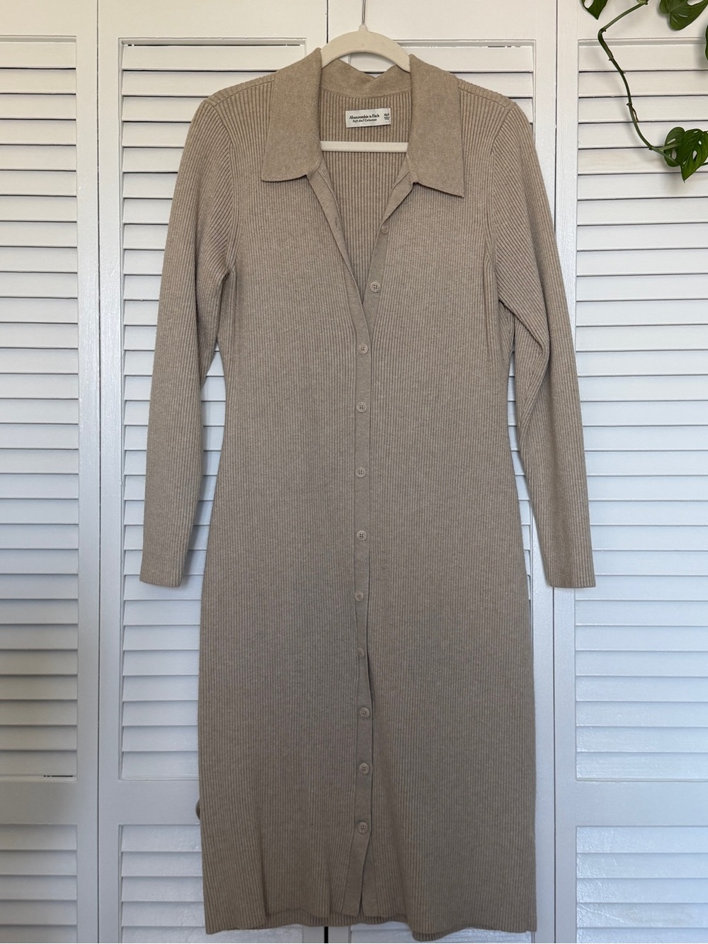 Abercrombie & Fitch tan ribbed knit cardigan dress